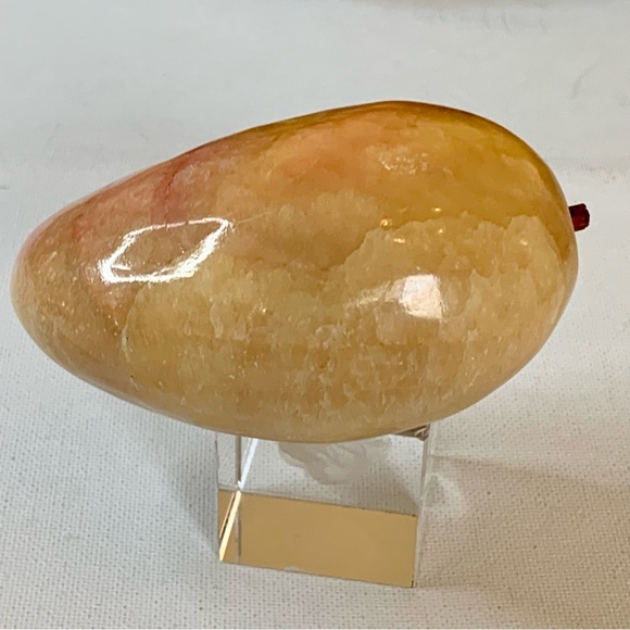Vintage Alabaster Hand Carved Mango Fruit Polished Stone Multicolor Carving 4" - Picture 8 of 13